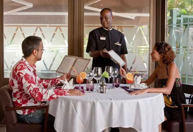 Fotos del hotel Hotel Le Saint-Denis:  3