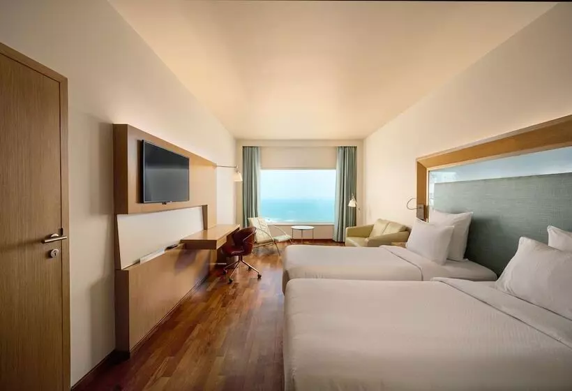 Fotos del hotel Novotel Visakhapatnam Varun Beach:  2