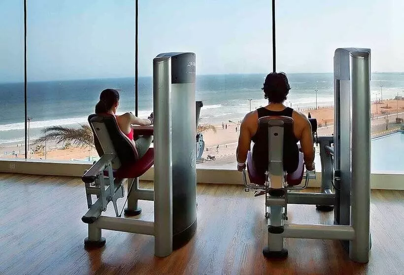 Fotos del hotel Novotel Visakhapatnam Varun Beach:  14