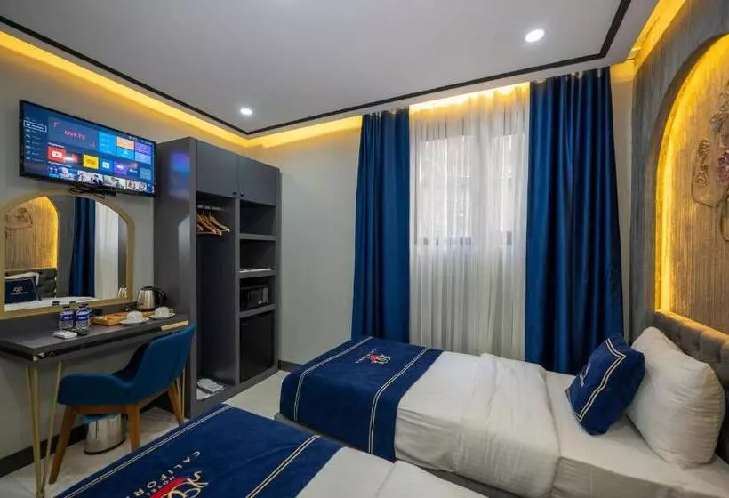 Fotos del hotel California:  9