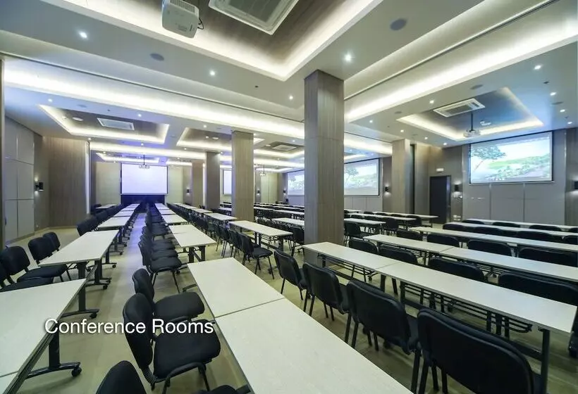 Fotos del hotel Fairways And Bluewater Boracay:  3