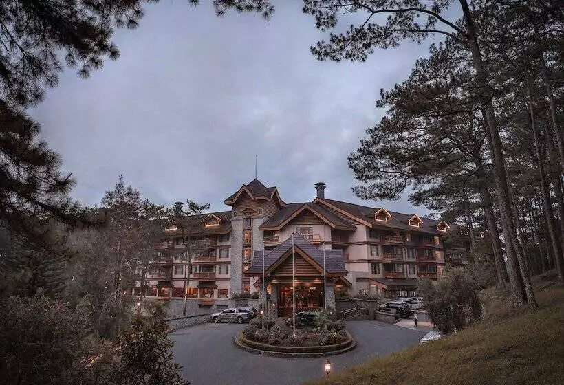 Fotos del hotel The Manor At Camp John Hay:  18