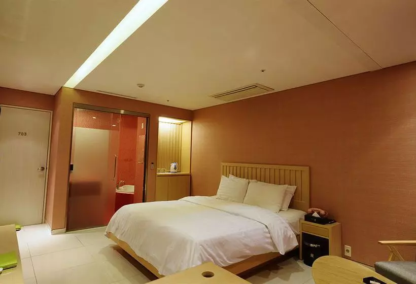 Fotos del hotel R Hotel:  16