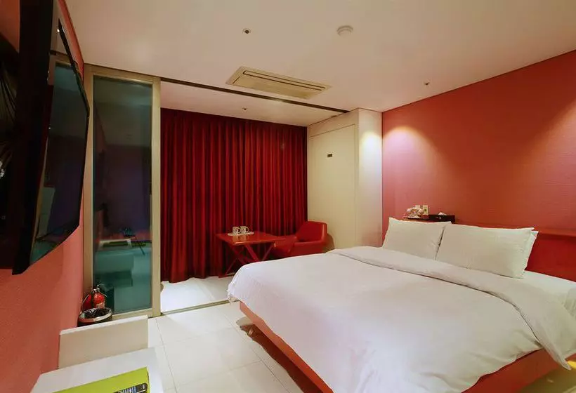 Fotos del hotel R Hotel:  8