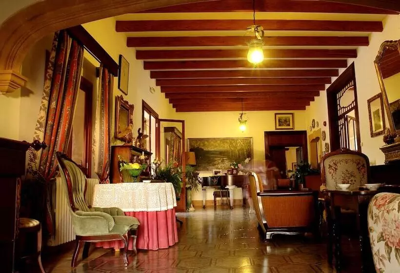 Aumallia Hotel & Spa Aumallia Hotel & Spa