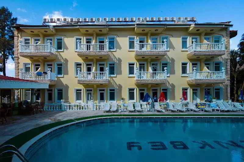 Fotos del hotel Cenk Bey:  6