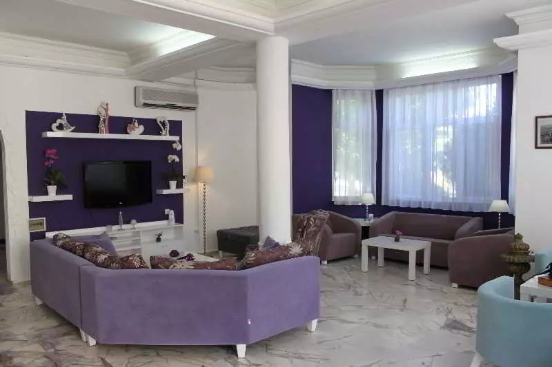 Fotos del hotel Cenk Bey:  7