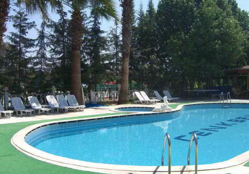 Fotos del hotel Cenk Bey:  12