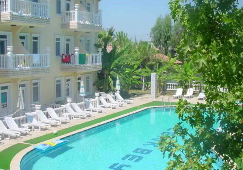 Fotos del hotel Cenk Bey:  15