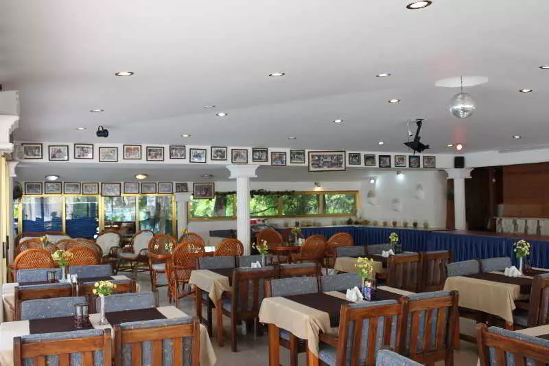 Fotos del hotel Cenk Bey:  4