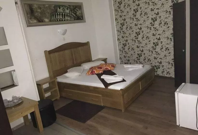 Fotos del hotel Funnytime:  15