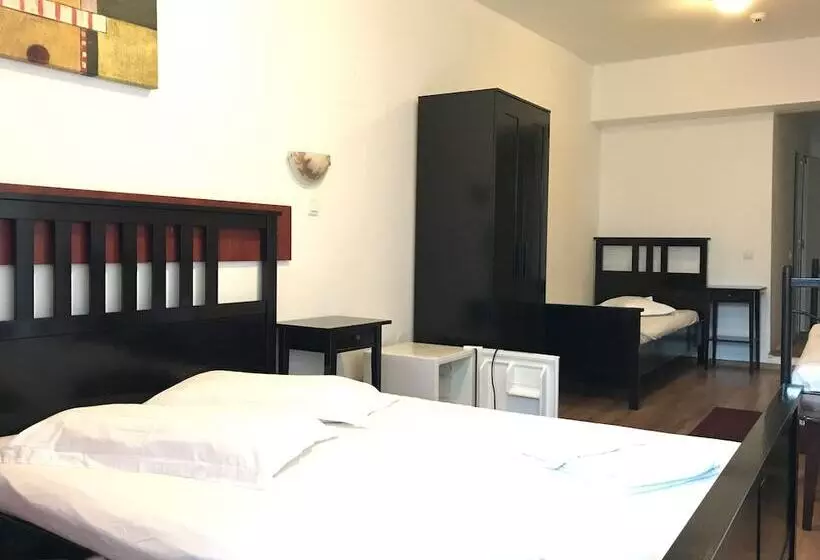 Fotos del hotel Funnytime:  16