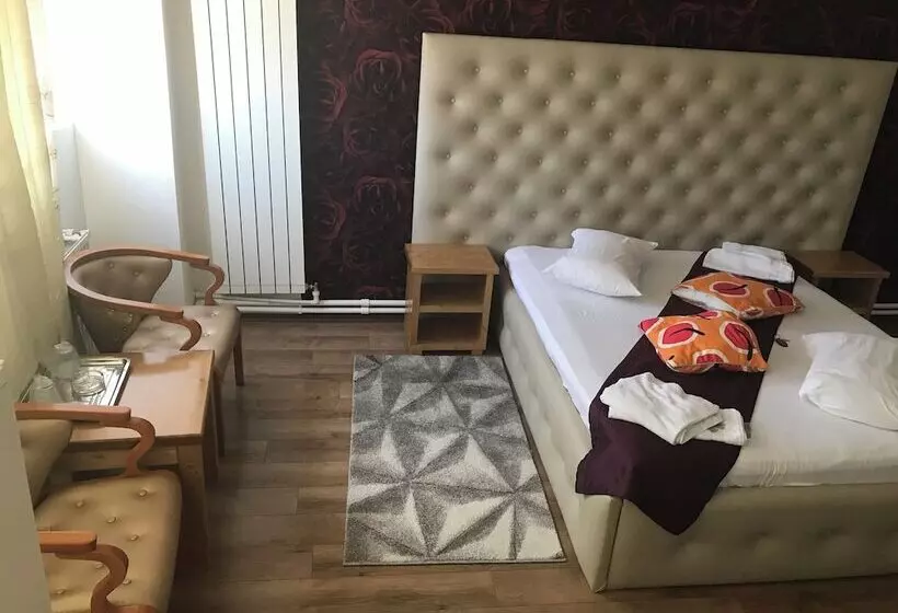 Fotos del hotel Funnytime:  21