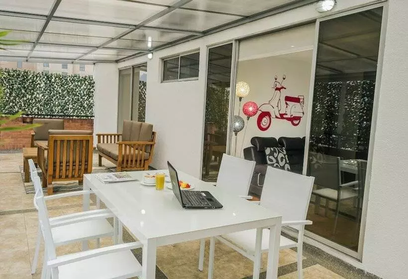 Fotos del hotel Regency Suites La Feria:  13