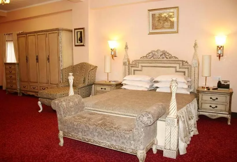 Fotos del hotel Imperial Royale:  15