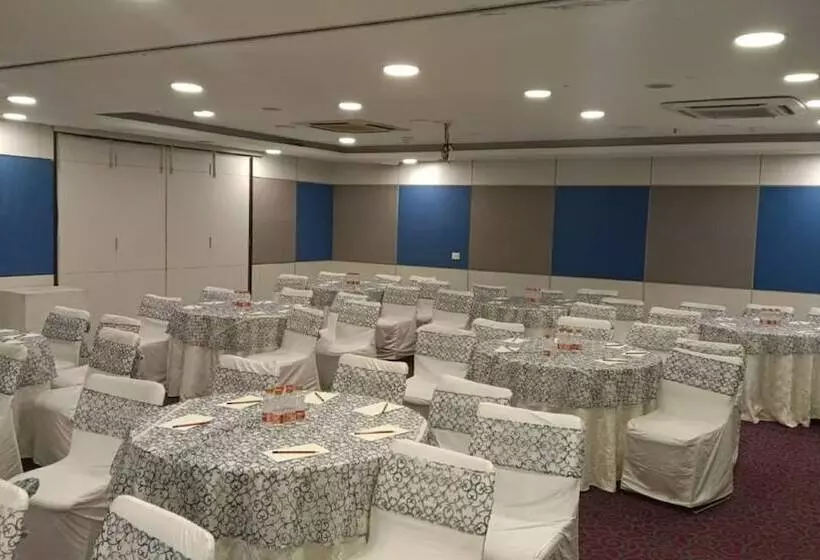 Fotos del hotel Bluestone  Nehru Place:  5