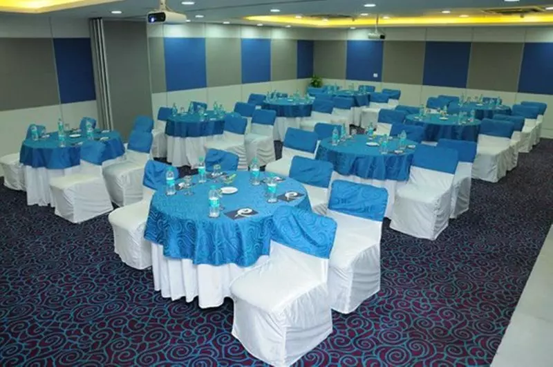 Fotos del hotel Bluestone  Nehru Place:  15