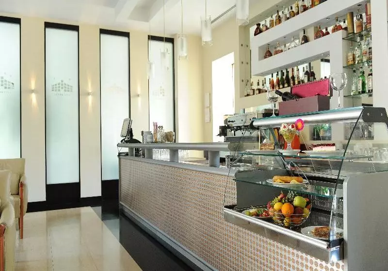 Fotos del hotel City:  15