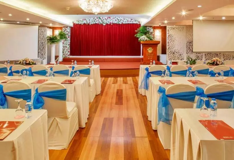 Fotos del hotel Huong Sen:  18