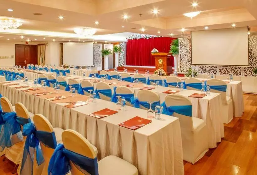 Fotos del hotel Huong Sen:  6