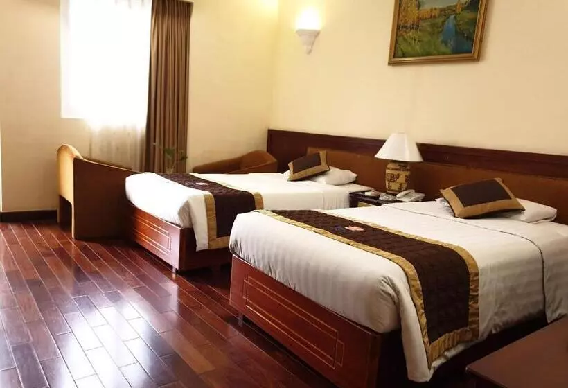 Fotos del hotel Huong Sen:  17