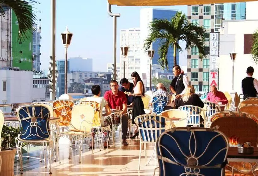 Fotos del hotel Huong Sen:  7