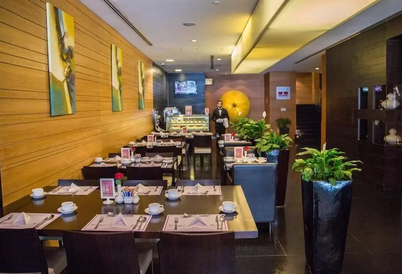 Fotos del hotel Saffron Boutique:  15