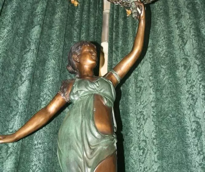 Fotos del hotel 201:  8