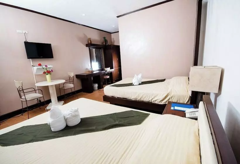 San Remigio Beach Club Sports And Leisure Resort