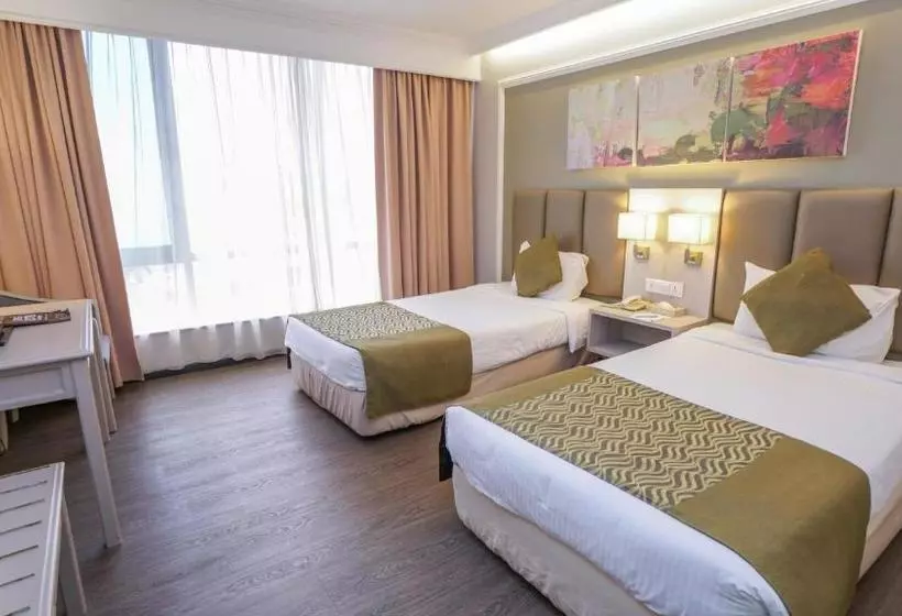 Fotos del hotel Kingwood Hotel Kuching:  15