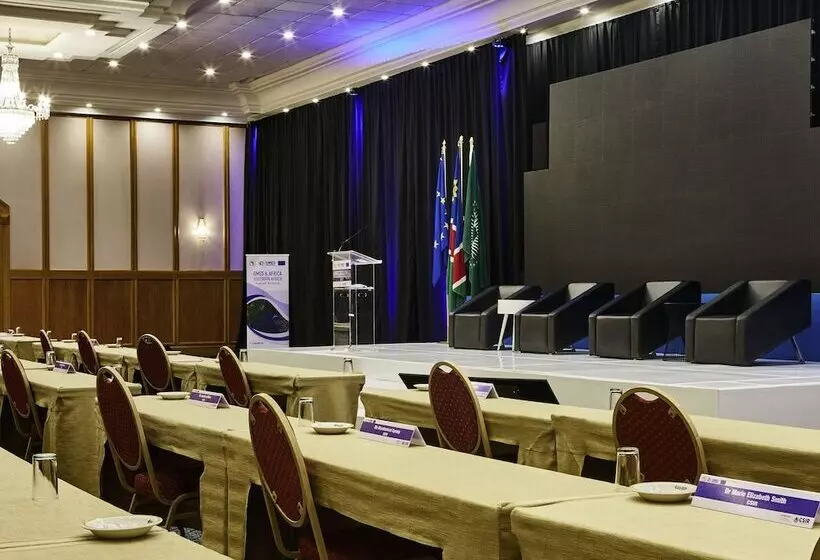 Fotos del hotel Safari Court  Managed By Accor:  9