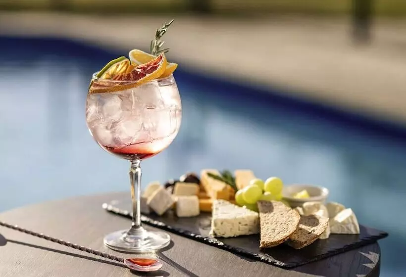 Fotos del hotel Safari Court  Managed By Accor:  21