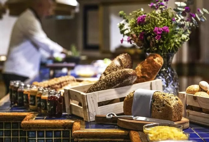 Fotos del hotel Safari Court  Managed By Accor:  20