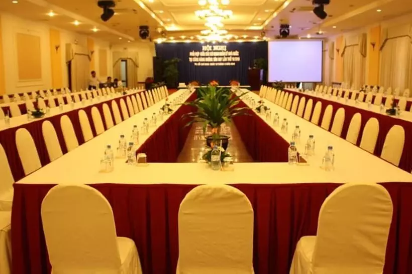 Fotos del hotel Tan Son Nhat:  13