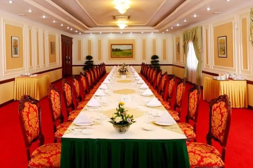 Fotos del hotel Tan Son Nhat:  6