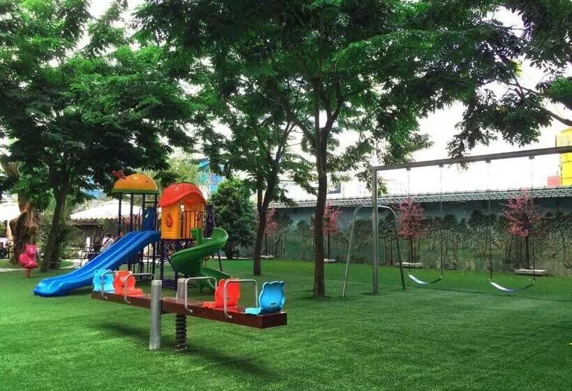 Fotos del hotel Tan Son Nhat:  7