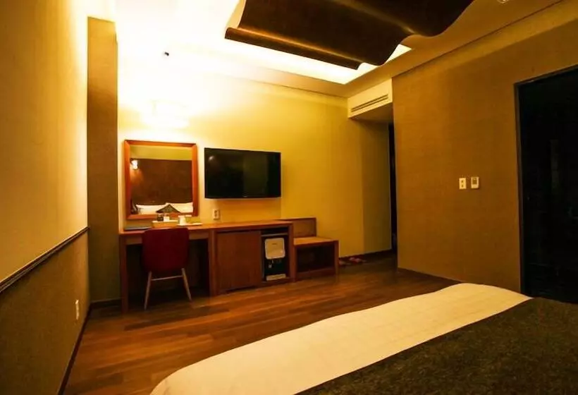 Fotos del hotel Karak Tourist:  9