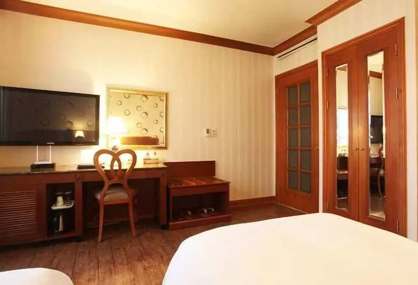 Fotos del hotel Karak Tourist:  6