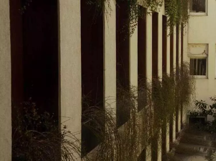 Fotos del hotel Square Nine  Belgrade:  14