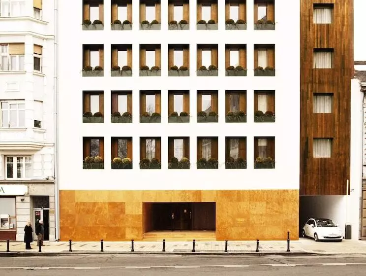 Fotos del hotel Square Nine  Belgrade:  5