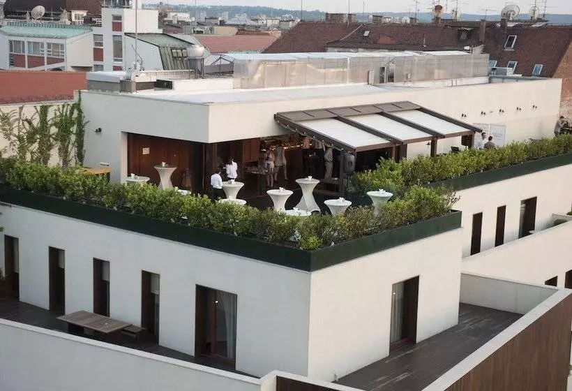 Fotos del hotel Square Nine  Belgrade:  3