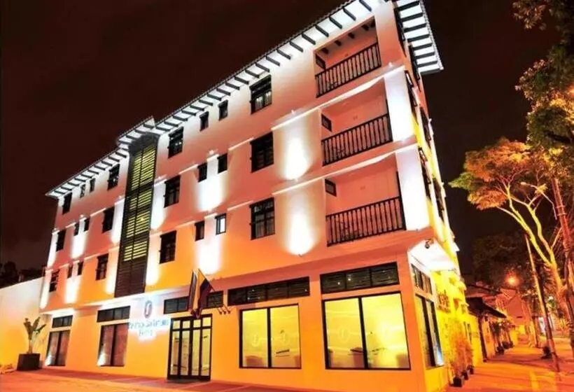 Fotos del hotel Puerta De San Antonio:  5