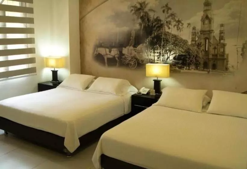 Fotos del hotel Puerta De San Antonio:  20