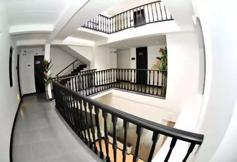 Fotos del hotel Puerta De San Antonio:  3