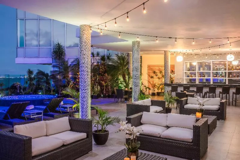 Fotos del hotel Fiesta Inn Cancun Las Americas:  7