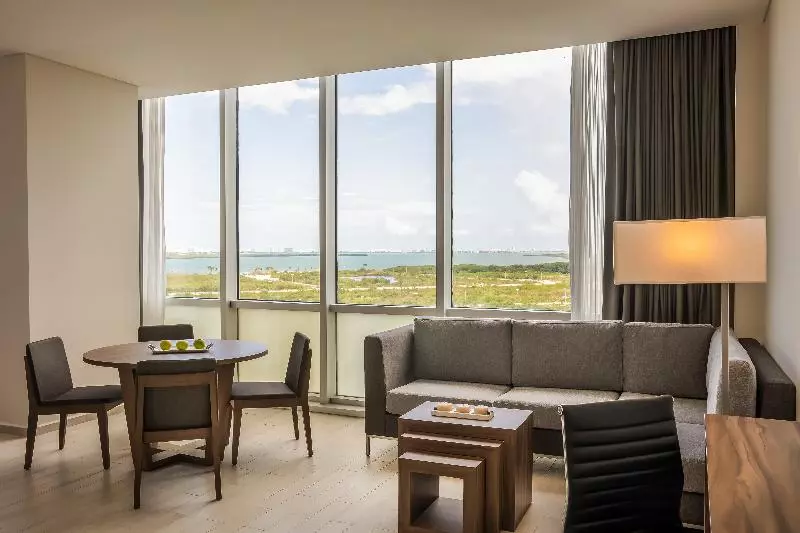 Fotos del hotel Fiesta Inn Cancun Las Americas:  16