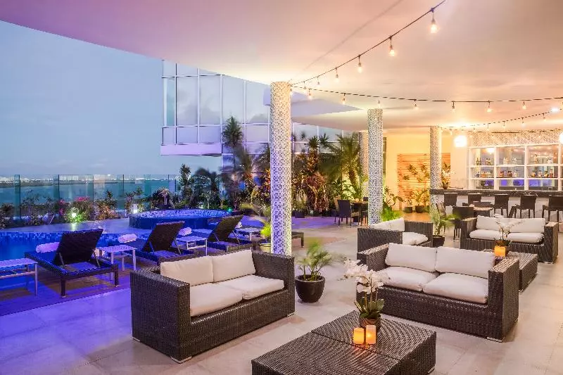 Fotos del hotel Fiesta Inn Cancun Las Americas:  13