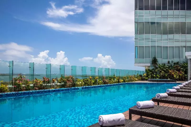 Fotos del hotel Fiesta Inn Cancun Las Americas:  2