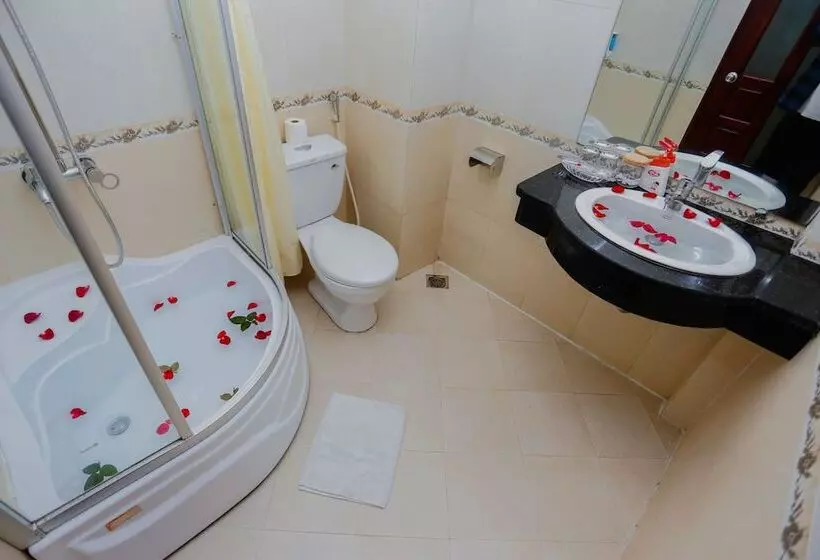 Fotos del hotel The Queen  & Spa:  18