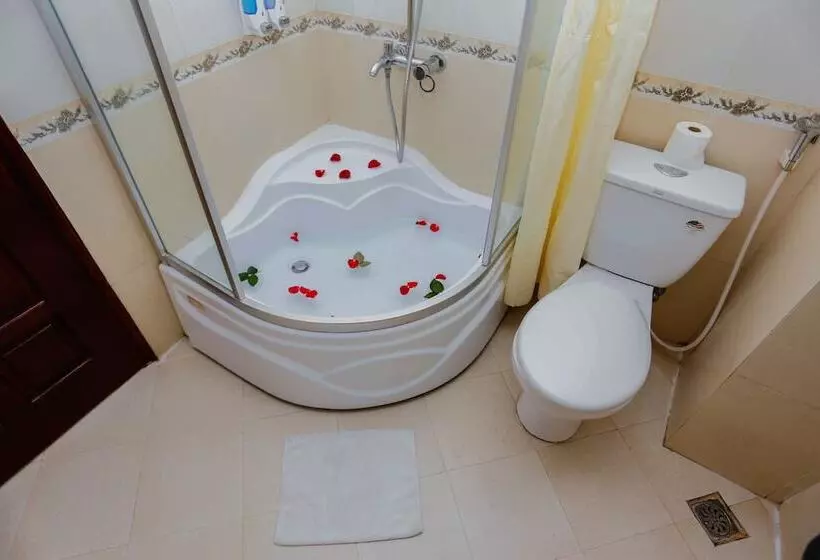 Fotos del hotel The Queen  & Spa:  25